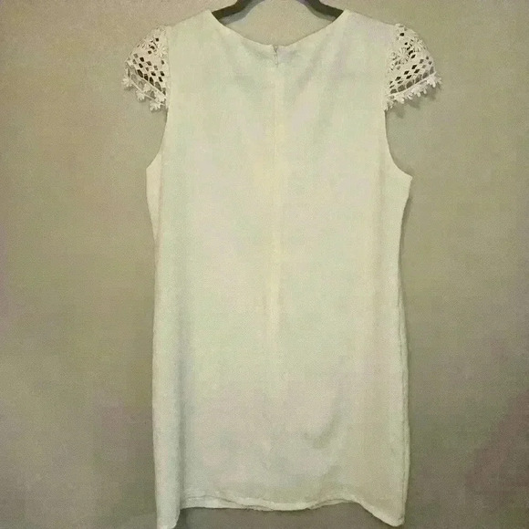 Altar'd State White Shift Dress Size M  Summer Feminine - Picture 7 of 10